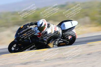 media/May-12-2024-SoCal Trackdays (Sun) [[ad755dc1f9]]/4-Turn 2 Inside (820am)/